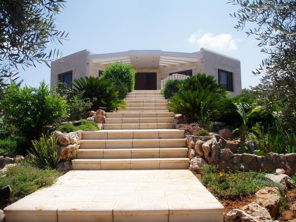 Romantic Suite In Caesarea Exterior photo